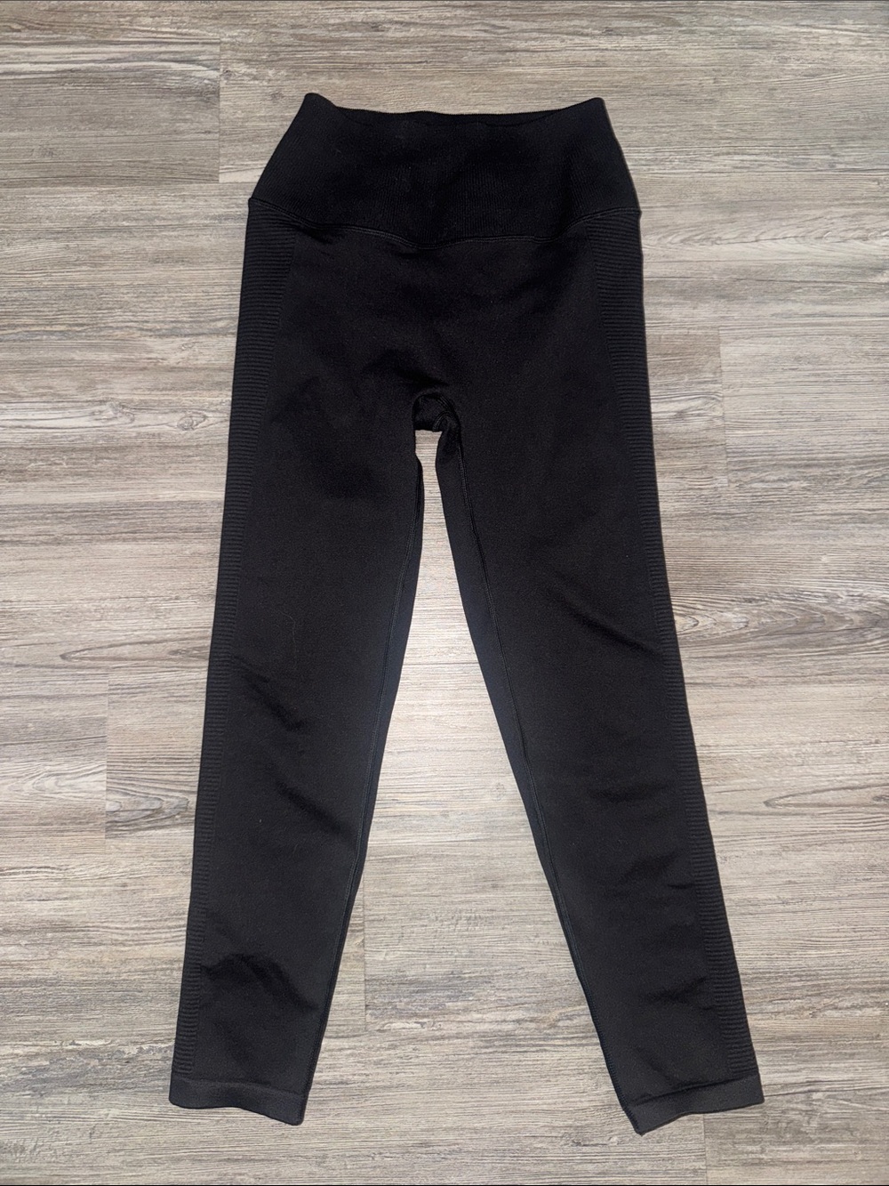 Offline High-Rise Black Seamless Leggings